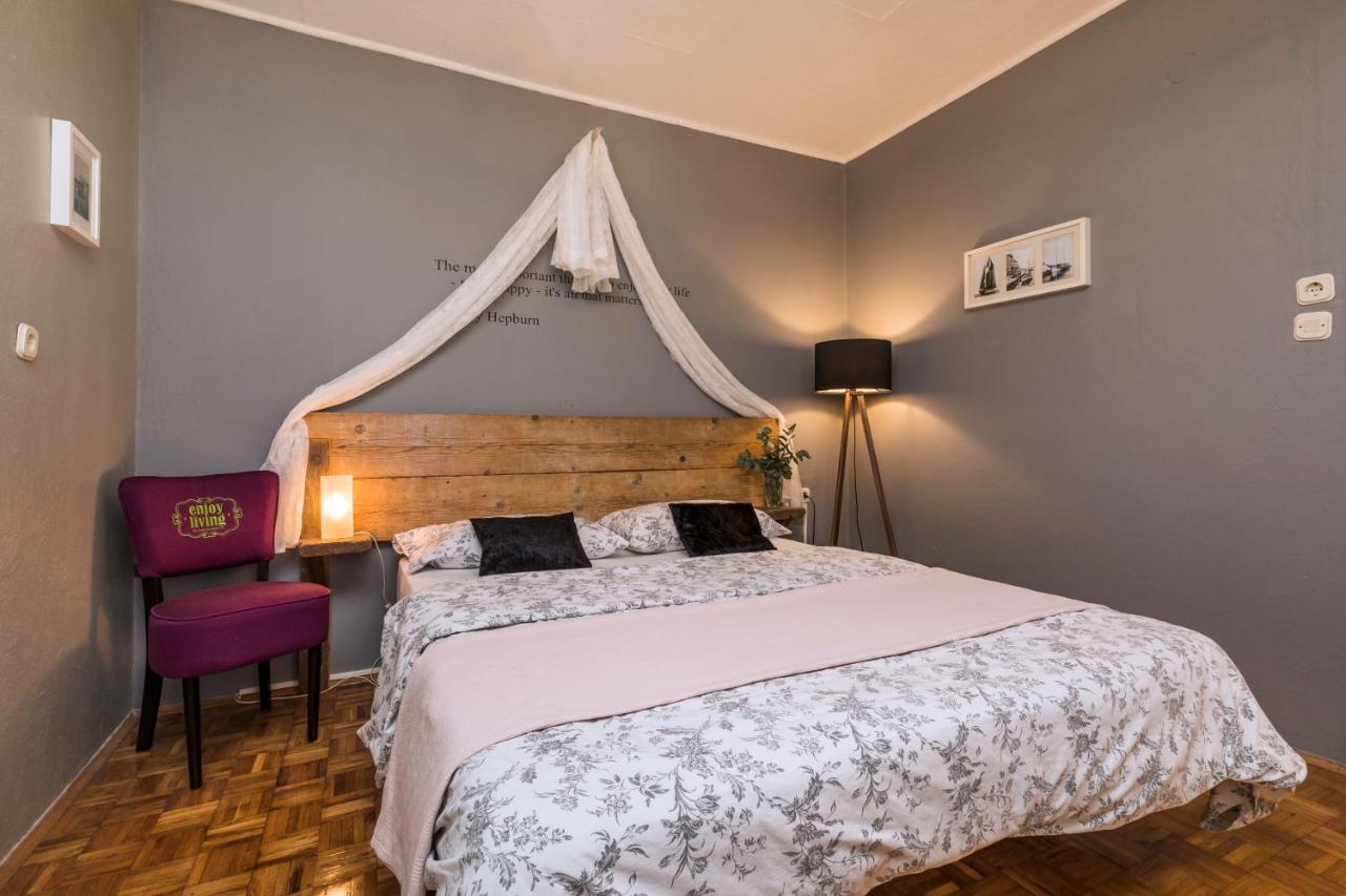 Alaburic Rooms & Apartment Mali Lošinj Extérieur photo