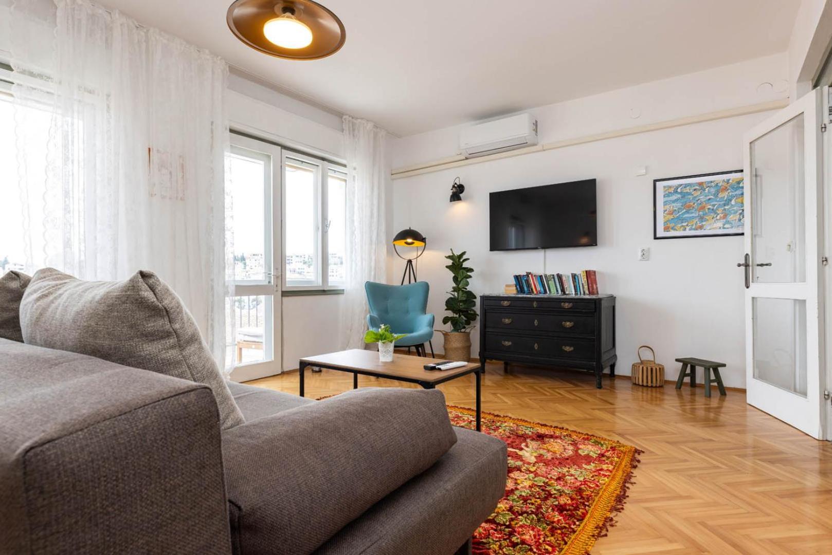 Alaburic Rooms & Apartment Mali Lošinj Extérieur photo