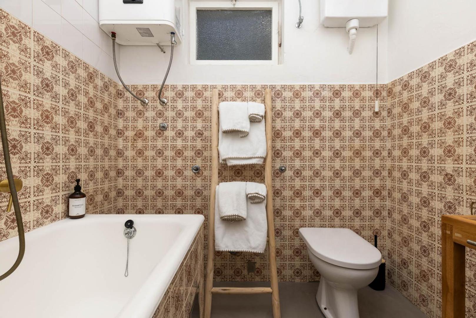 Alaburic Rooms & Apartment Mali Lošinj Extérieur photo